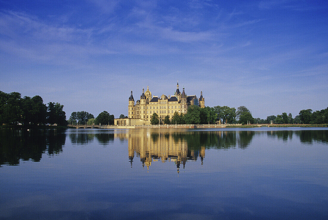 Schwerin Castle, Schwerin, Mecklenburg Lake District, Mecklenburg-Western Pomerania, Germany