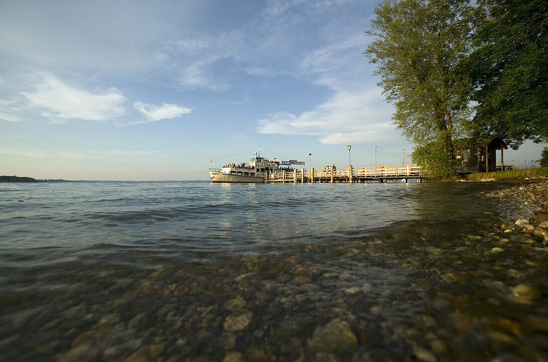 Ferryboat Siegfried at the pier, Fraueninsel, Lake Chiemsee, Chiemgau, Bavaria, Germany