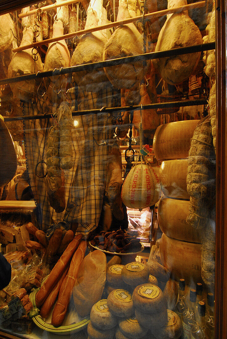 Ham and cheese in a shop window, Siena, Tuscany, Italy, Italy, Europe