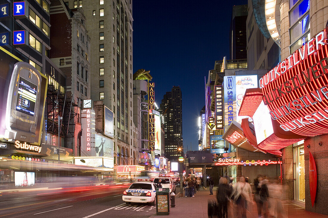 Times Square bei Nacht, Broadway Ecke 42 Strasse, Theater Viertel, Downtown Manhattan, New York City, New York, Nordamerika, USA