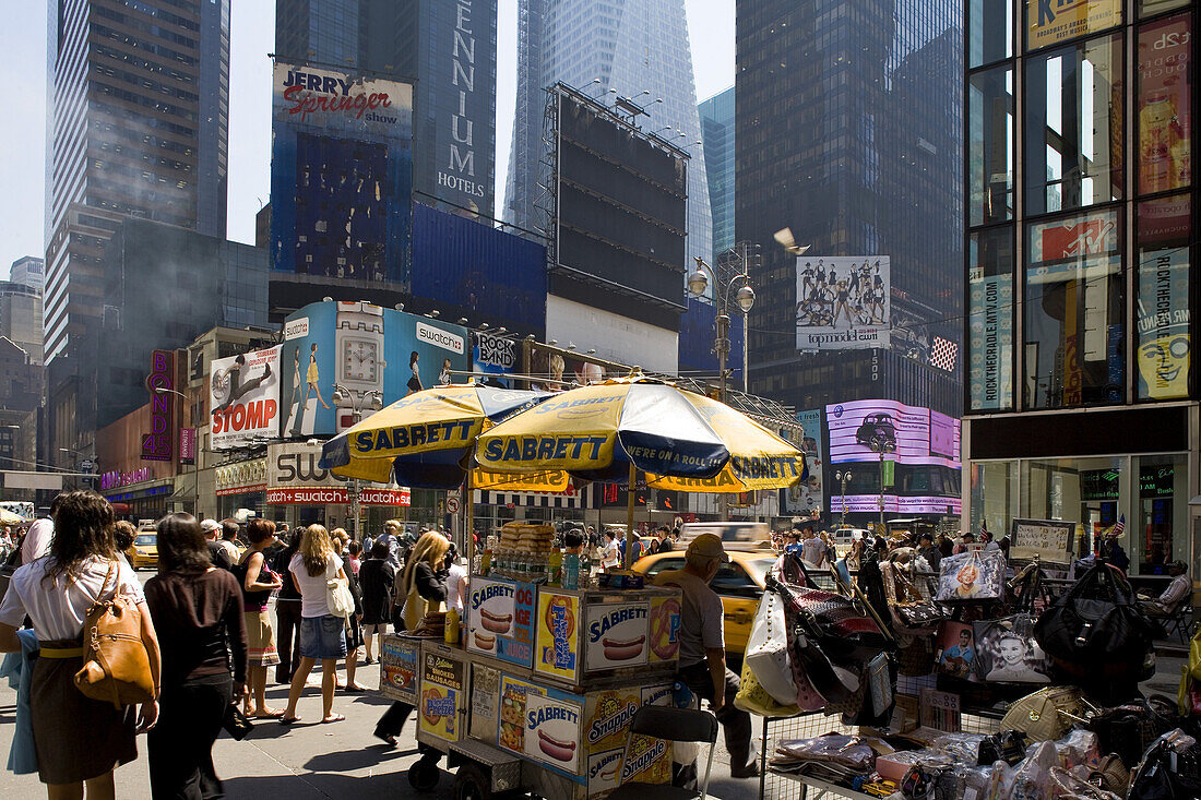 Street scene on Times Square, Broadway, Broadway Manhattan, New York City, New York, North America, USA