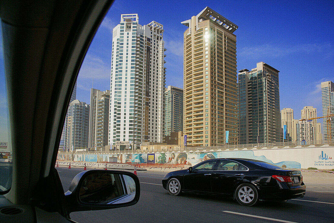 Dubai Marina, Dubai, UAE  United Arab Emirates)