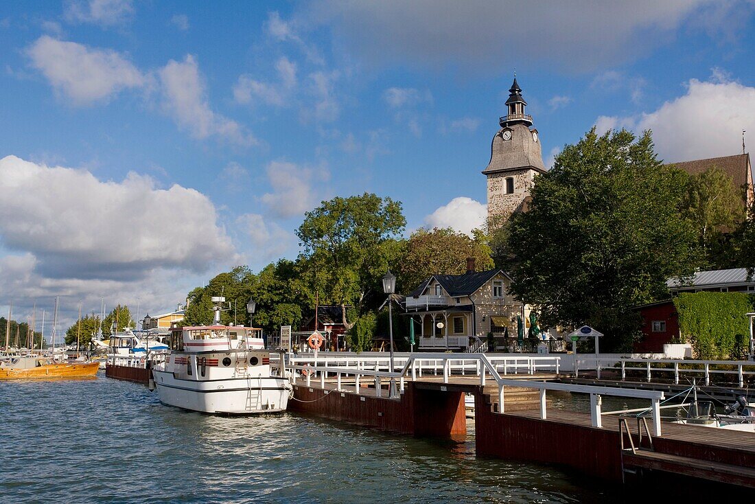 Finland, Western Finland, Naantali, harbourview with Luostarikirkko, the mediaeval convent church