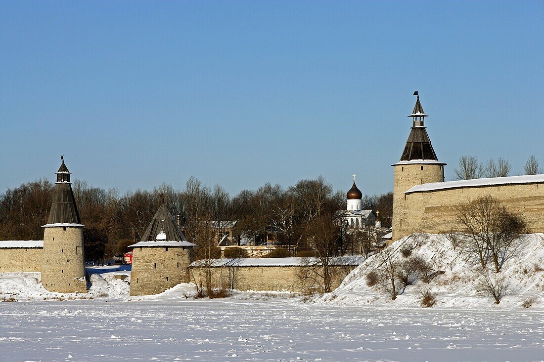 Russia,Pskov,Kremlin,Velikaia River,Ploskaya flat Tower,Kutekroma Tower,High or Ressurection Tower