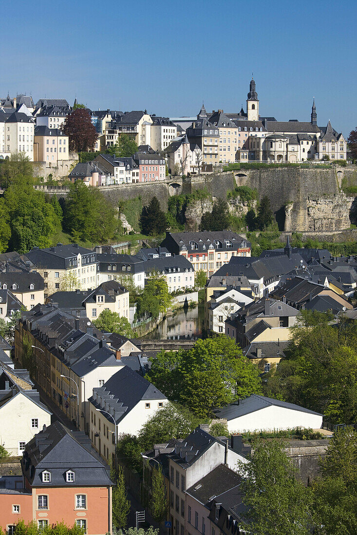 Luxembourg, Luxembourg City, Grund quarter, lower town, morning