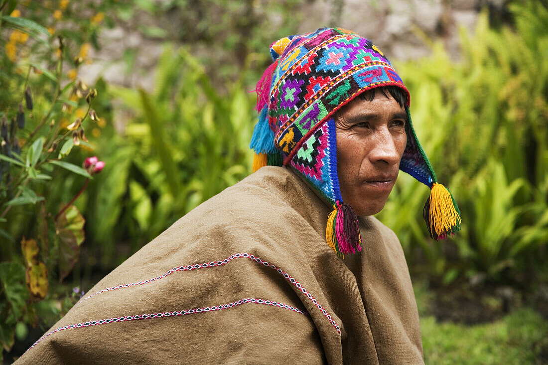 Inca traditional dress, Machu Picchu, Cusco region, Peru