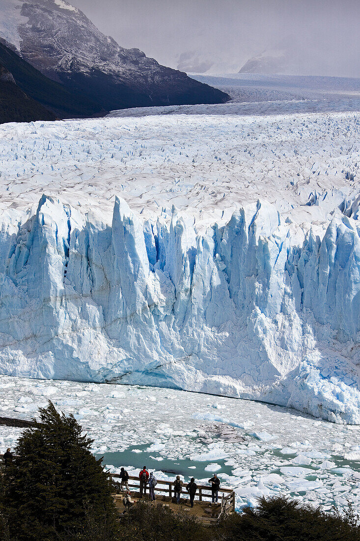 Perito Moreno glacier, Argentino Lake, Patagonia, Argentina  March 2009)