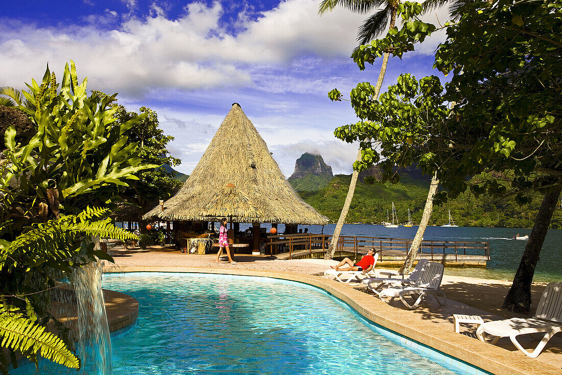 Pool at Bali Hai Club, Cook´s Bay, Moorea, Society Islands, French Polynesia  May, 2009)