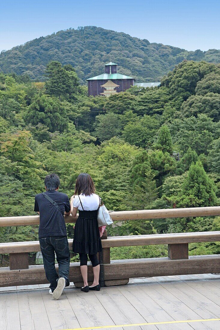 Couple at Kiyomizu-Dera temple.