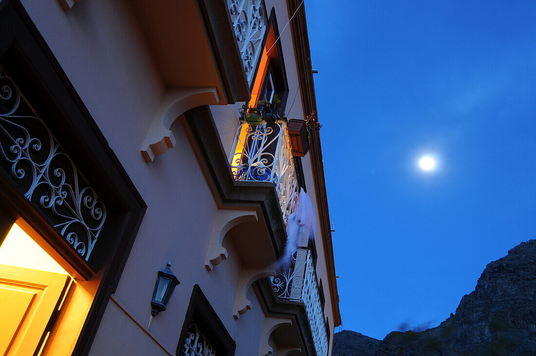 Haus in La Calera am Abend, Valle Gran Rey, Gomera, Kanarische Inseln, Spanien, Europa