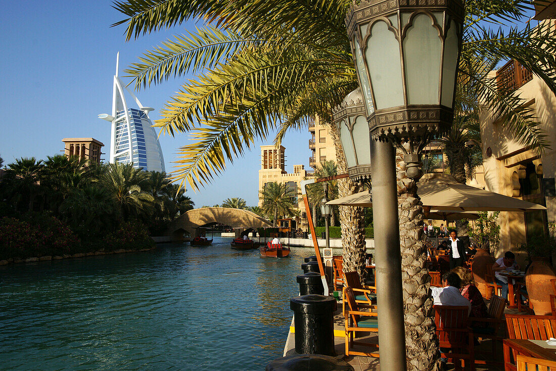 Restaurant at Madinat Jumeirah, Burj Dubai, Dubai, UAE, United Arab Emirates, Middle East, Asia