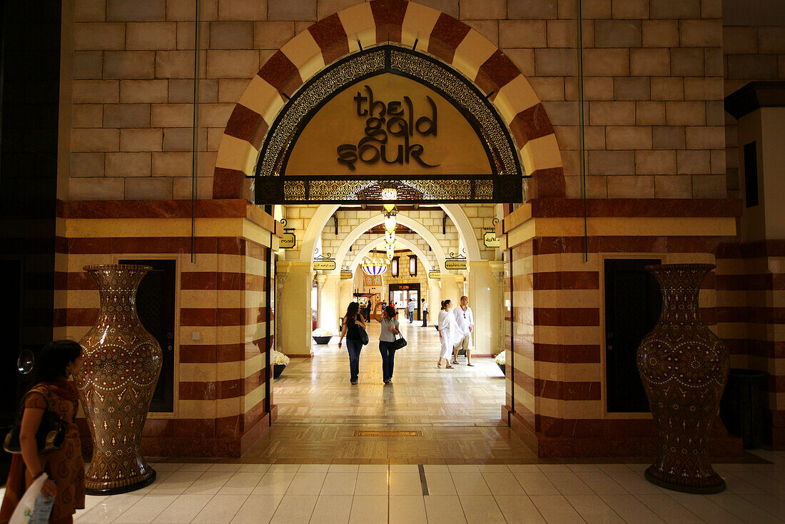People at new Gold Souk inside Dubai Mall, Dubai, UAE, United Arab Emirates, Middle East, Asia