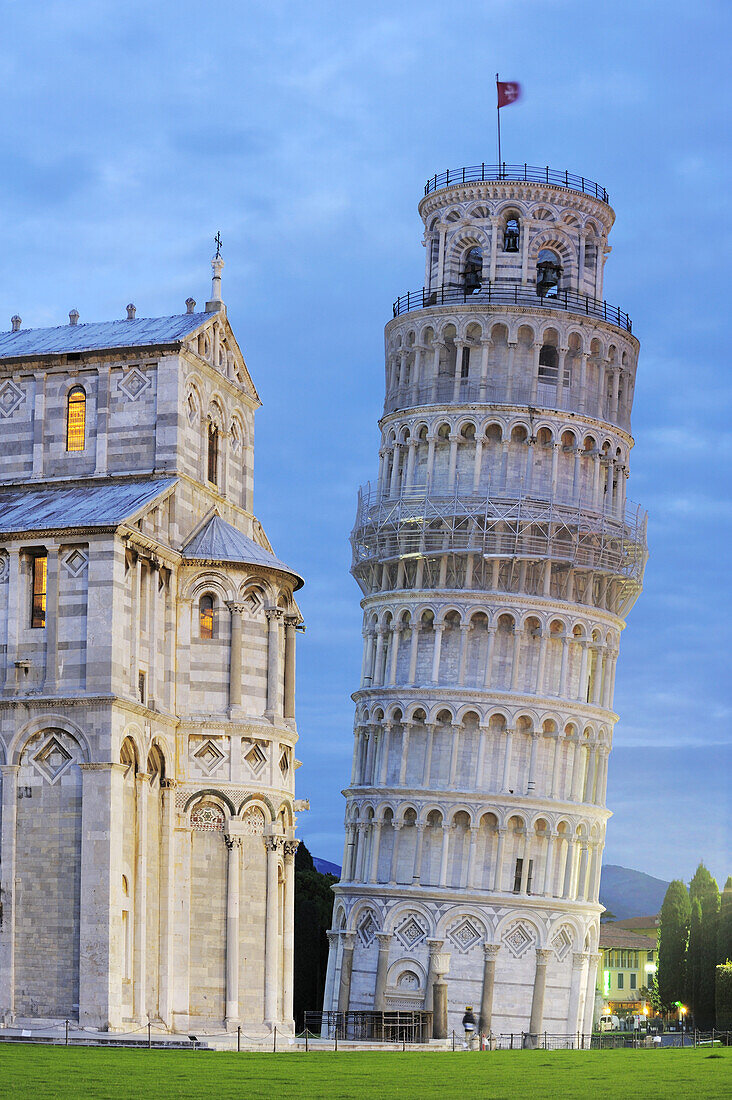 Illuminated Leaning tower of Pisa and cathedral, Pisa, UNESCO world heritage site, Tuscany, Italy