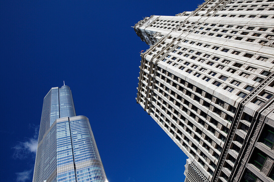 Trump Tower und Wrigley Building, (von links), Chicago, Illinois, USA