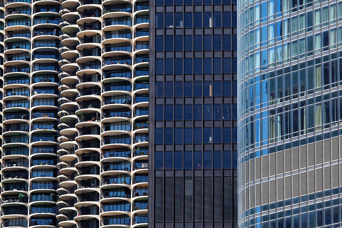 Fassaden der Marina City (links) und Trump Tower (rechts), Chicago, Illinois, USA