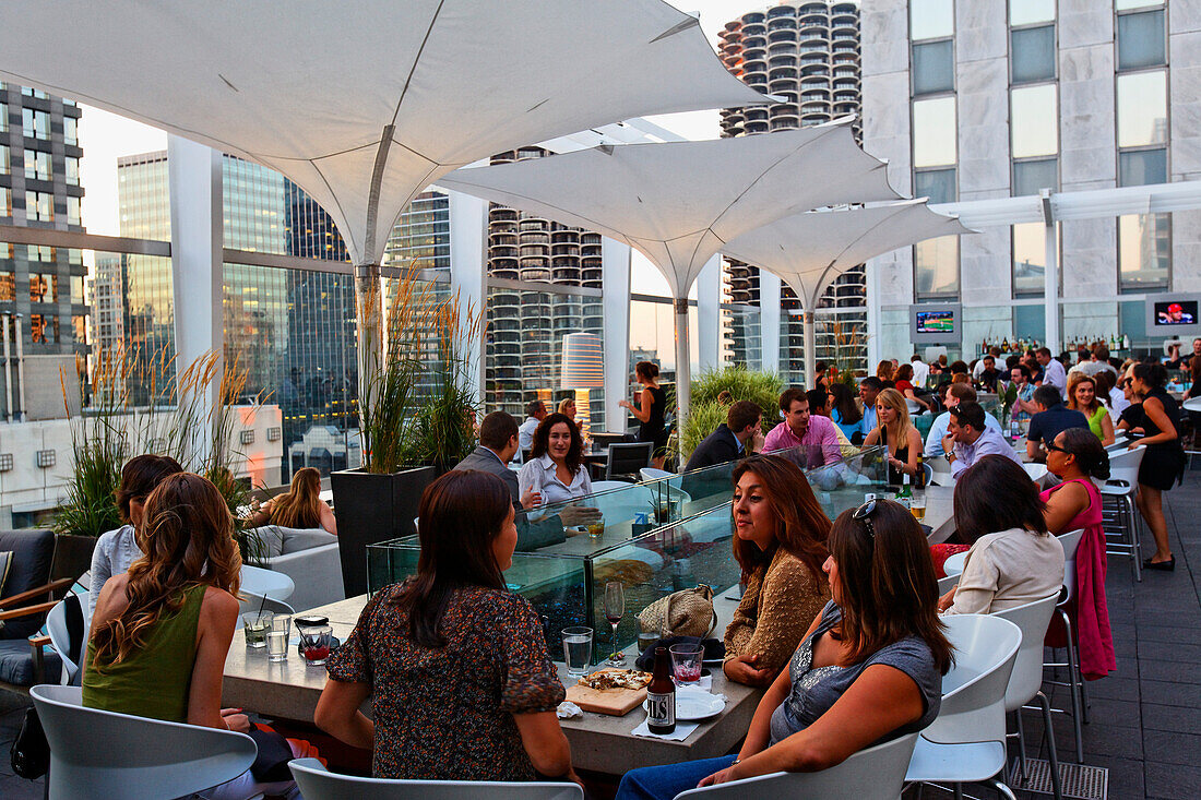 ROOF, Rooftop Bar and Grill, The Wit Hotel, C