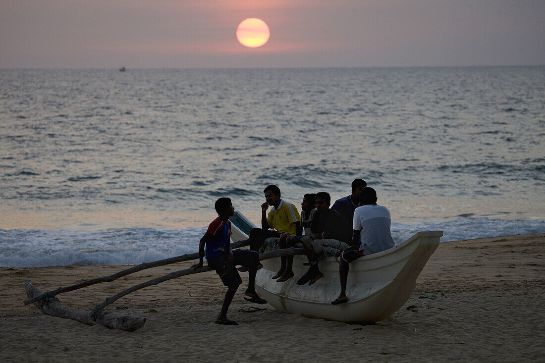 Sonnenuntergang in Thiranagama, Sri Lanka