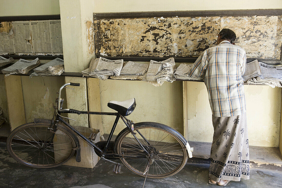 Bookmakers in Hikkaduwa, Sri Lanka