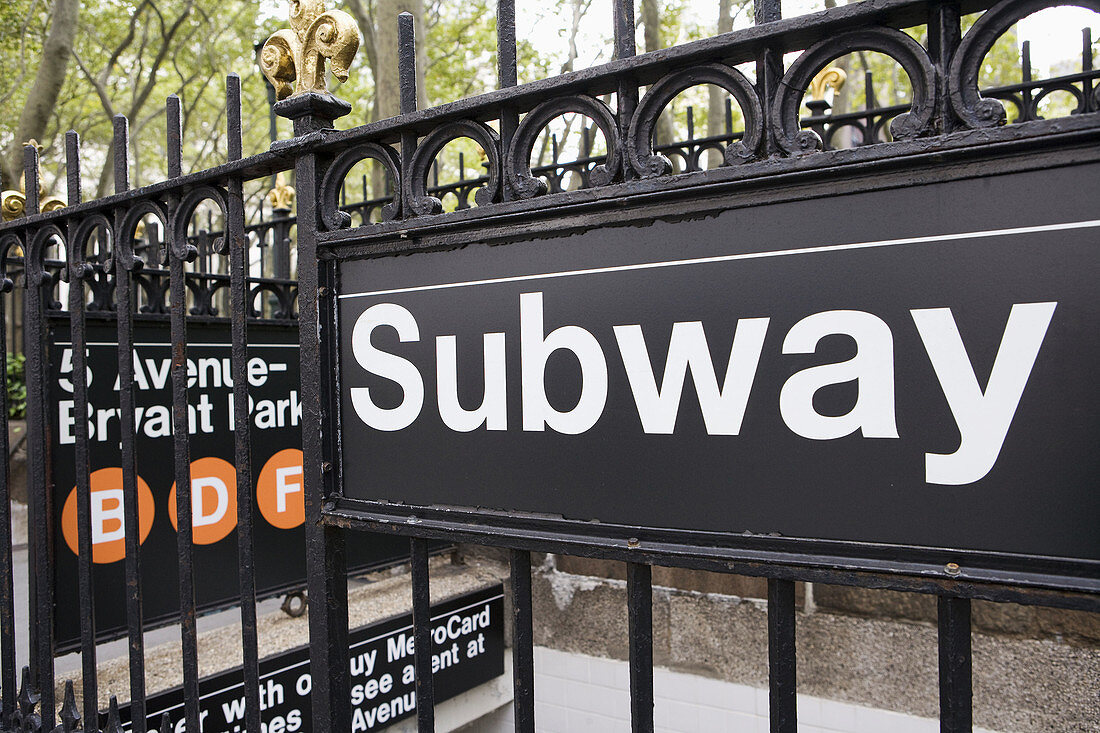 U-Bahn-Station, New York City, USA