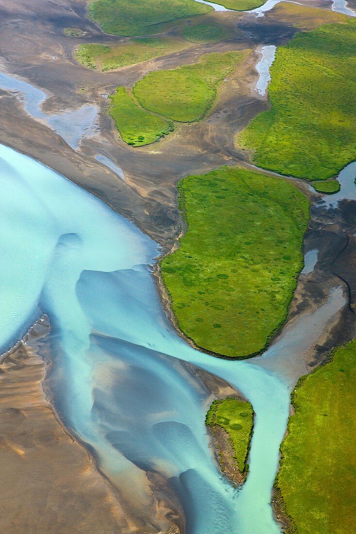 Diseños fluviales  Deshielo glaciar  Río Ölfusá  Suroeste de Islandia