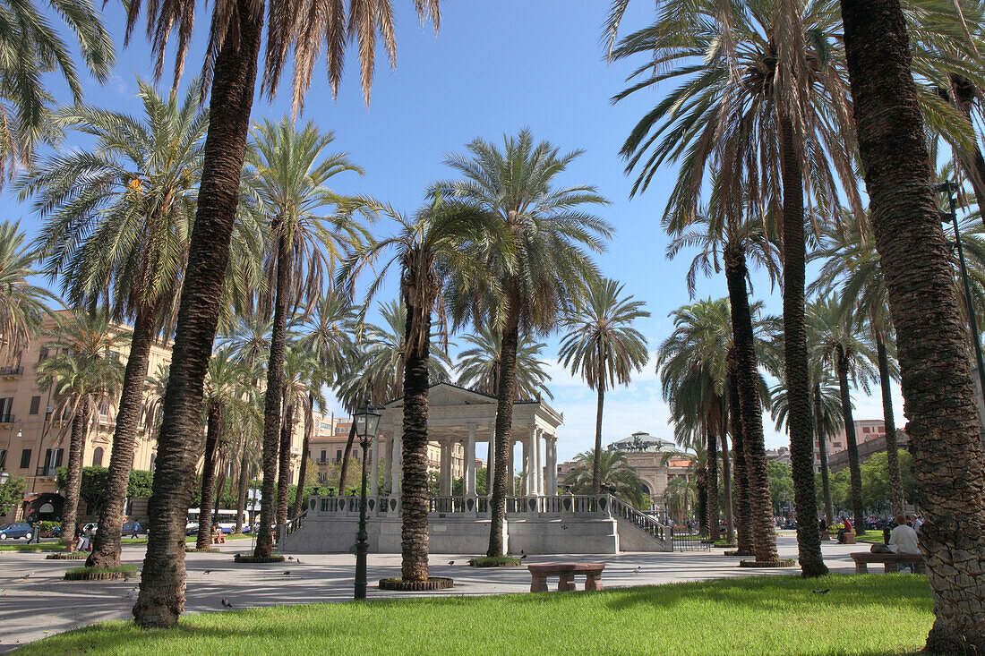 Palm trees at square Piazza Castelnuovo with Politeama Garibaldi Theater, Palermo, Province Palermo, Sizily, Italy, Europe