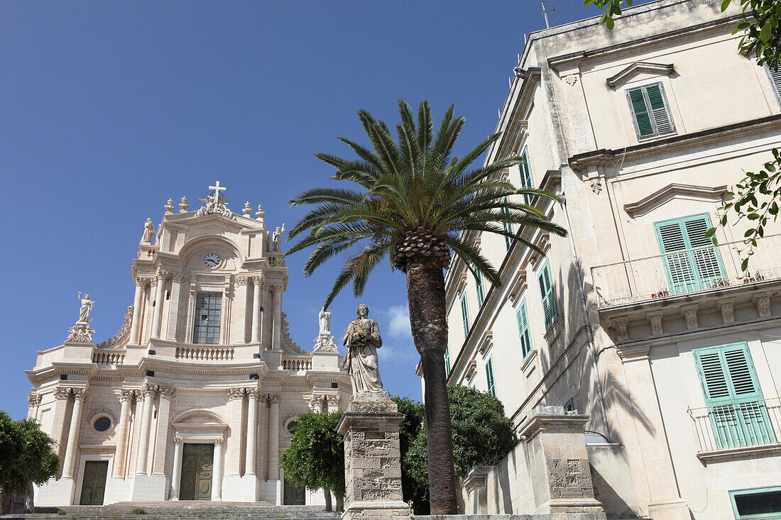 Kirche San Giovanni in der spätbarocken Stadt Modica, Unesco Weltkulturerbe, Provinz Ragusa, Sizilien, Italien, Europa