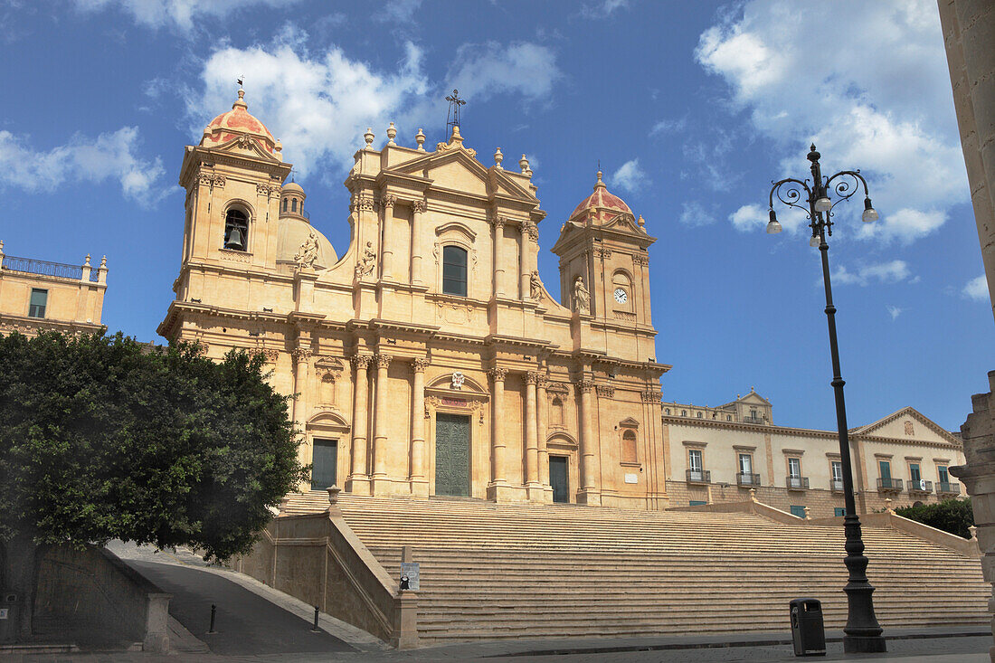 Baroque cathedral Madre San Nicolò in Noto, Unesco World Heritage, Province Syrakus, Sicily, Italy, Europe