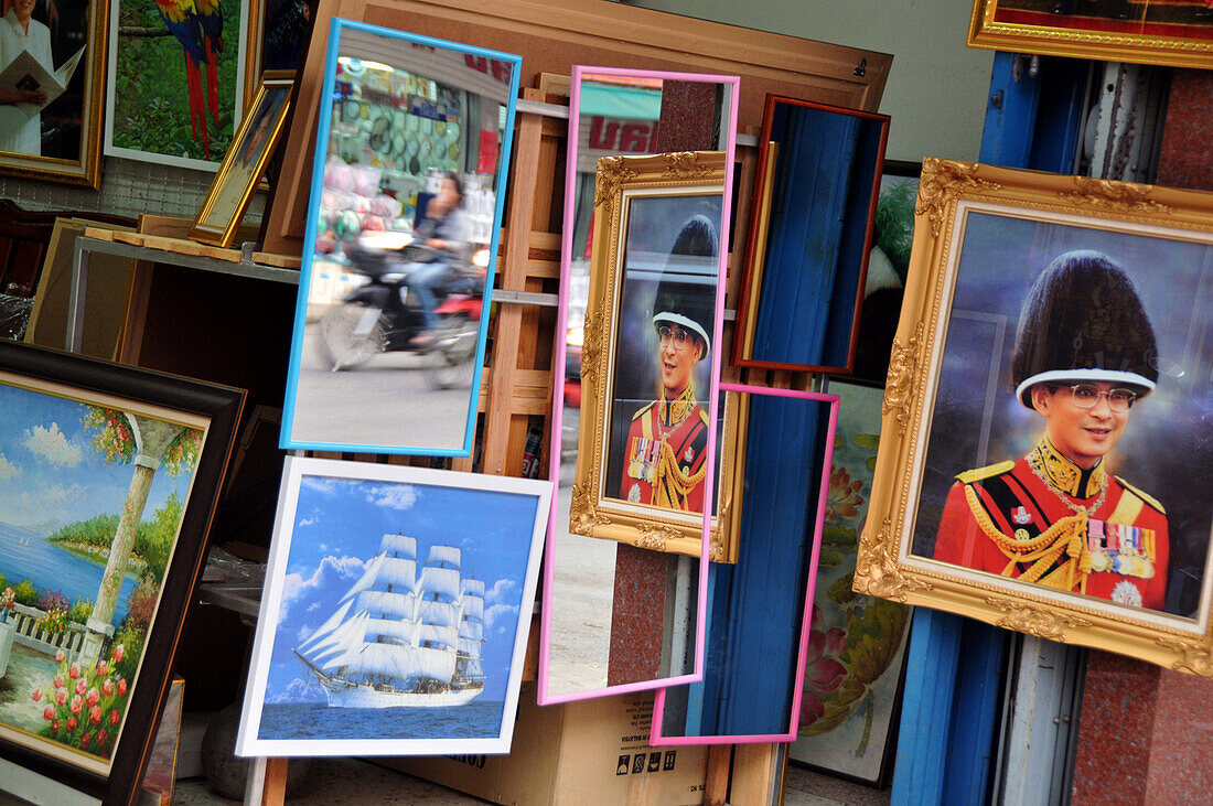 Spiegel und Bilder in einem Laden, Bangkok, Thailand, Asien