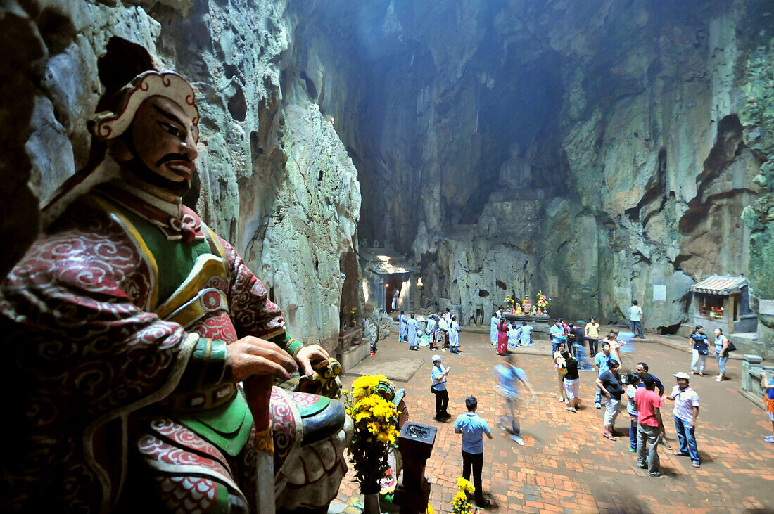 Huyen Khlon Höhlentempel am Thuy Berg in den Marmorbergen bei Da Nang, Vietnam