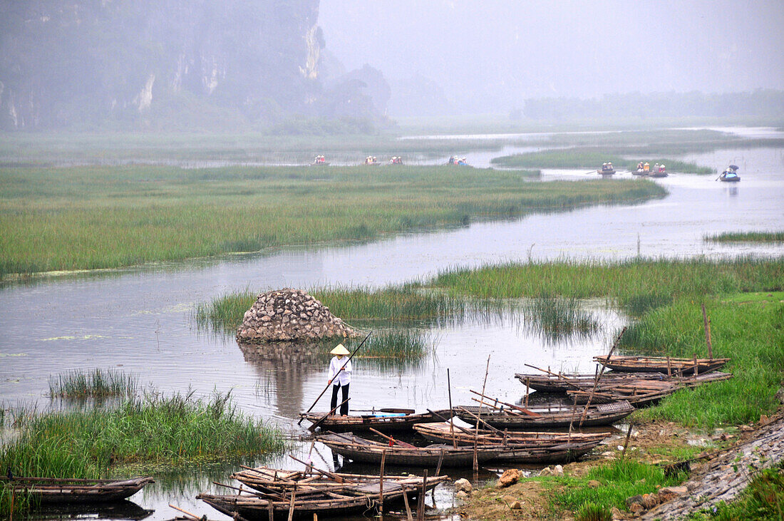 Landscape in bay of Halong near Ninh Binh, north Vietnam, Vietnam