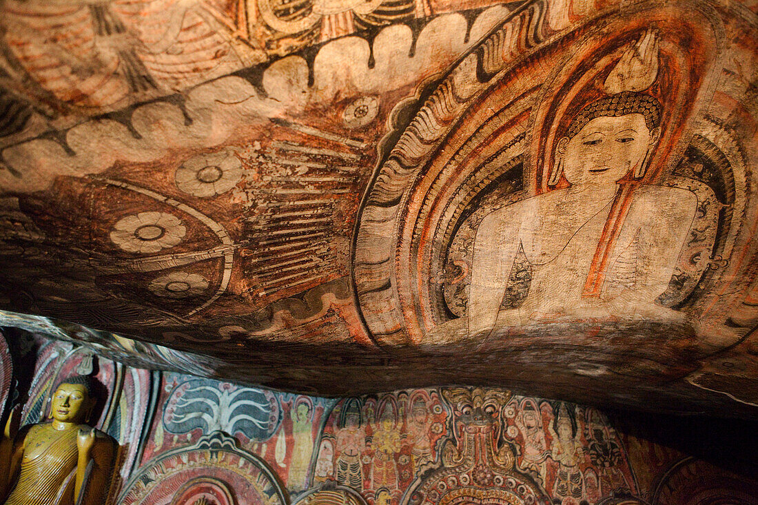 Mural paintings inside of the cave monastery Rasvehera, Sri Lanka, Asia