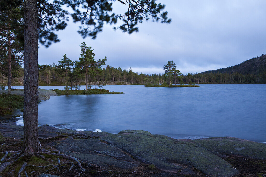 The lake Tärnättvatten at the national park Skuleskogen in the evening, Höga Kusten, Vaesternorrland, Sweden, Europe