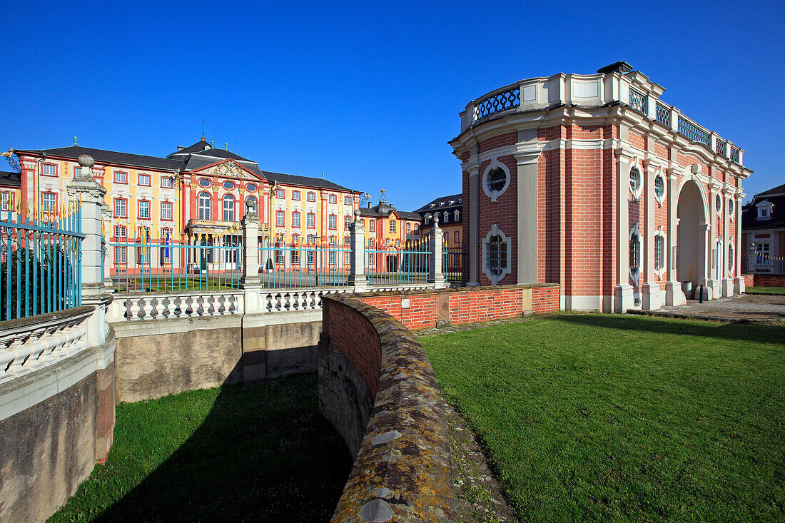 Gate and palace, Bruchsal, Black Forest, Baden-Württemberg, Germany