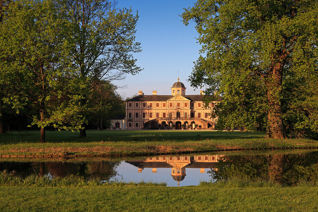 Schloss Favorite, bei Rastatt, Nördlicher Schwarzwald, Baden-Württemberg, Deutschland