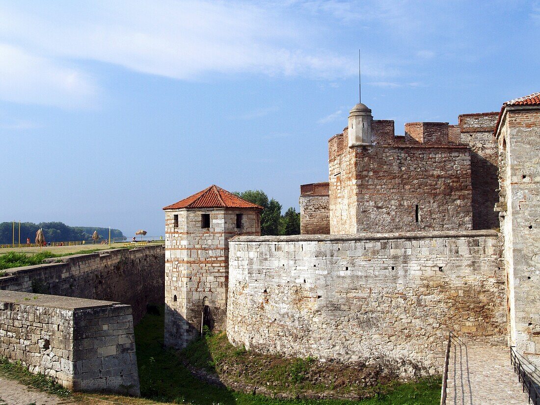 Medieval fortress  Baba Vida,  Vidin, BulgariaBaba Vida  is a medieval fortress in Vidin in northwestern Bulgaria and the town´s primary landmark. It consists of two fundamental walls and four towers and is said to be the only entirely preserved medieval