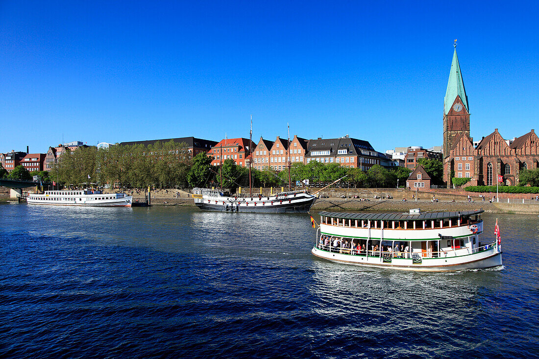 Ships at the Weser river at Martini pier in front of Martini church, Hanseatic City of Bremen, Germany, Europe