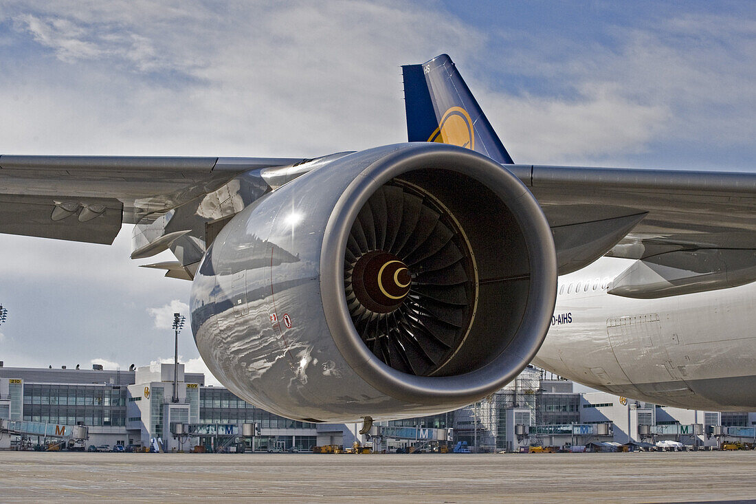 Triebwerk von einem Flugzeug, Flughafen München, Bayern, Deutschland