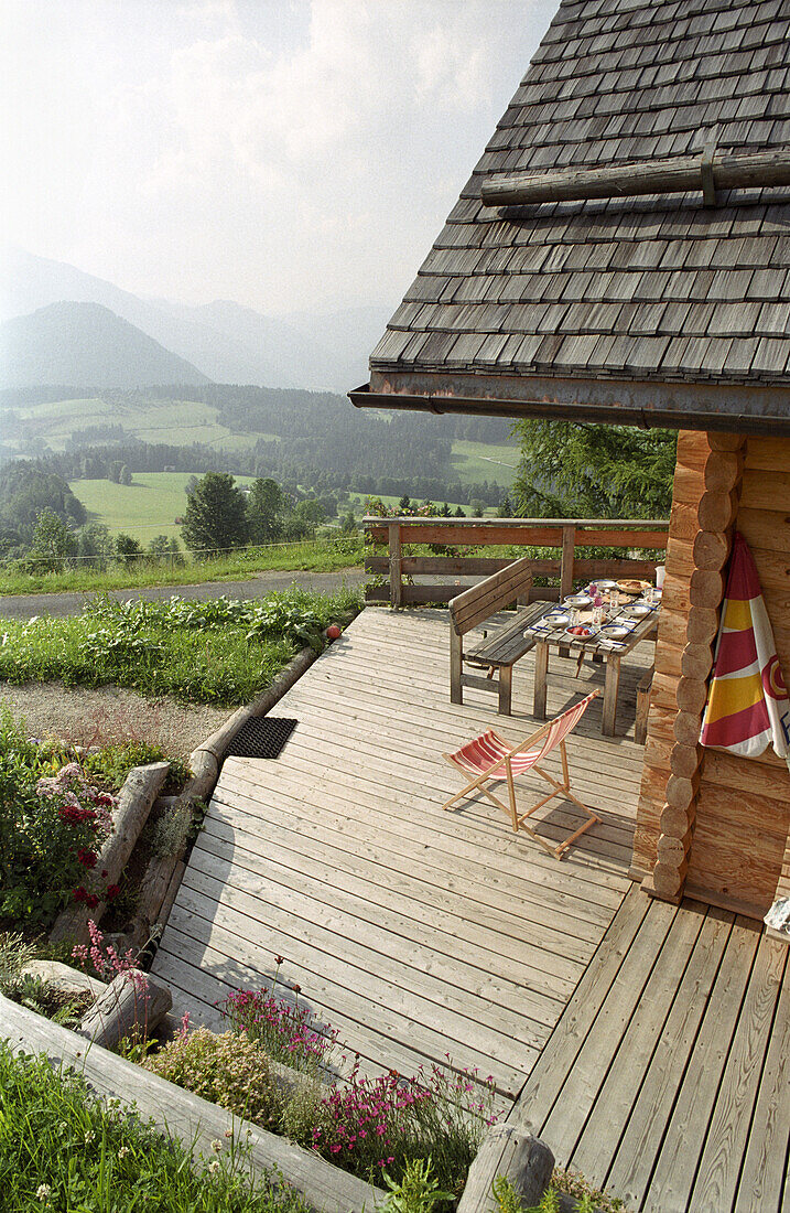 Holiday cottages at Baumschlagerberg, Stodertal, Austria, Alps, Europe