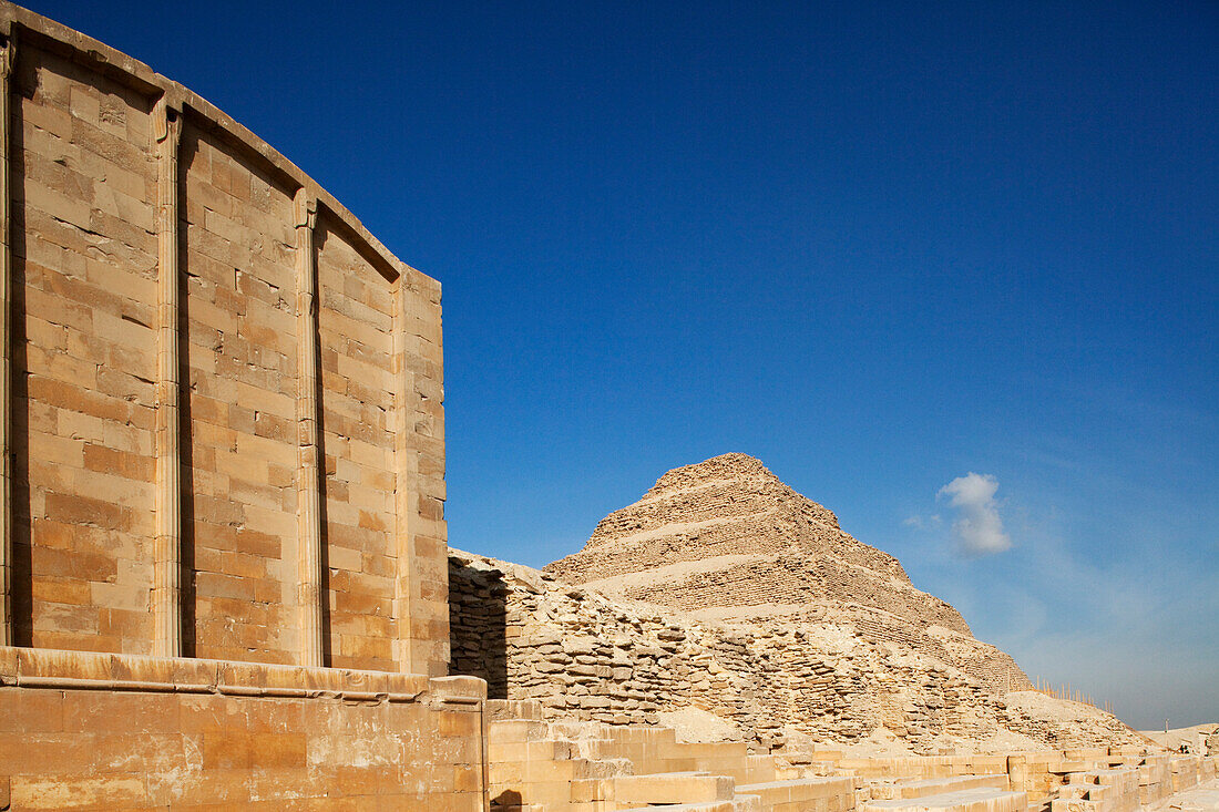 Stufenpyramide des Djoser in Saqqara, Ägypten, Afrika