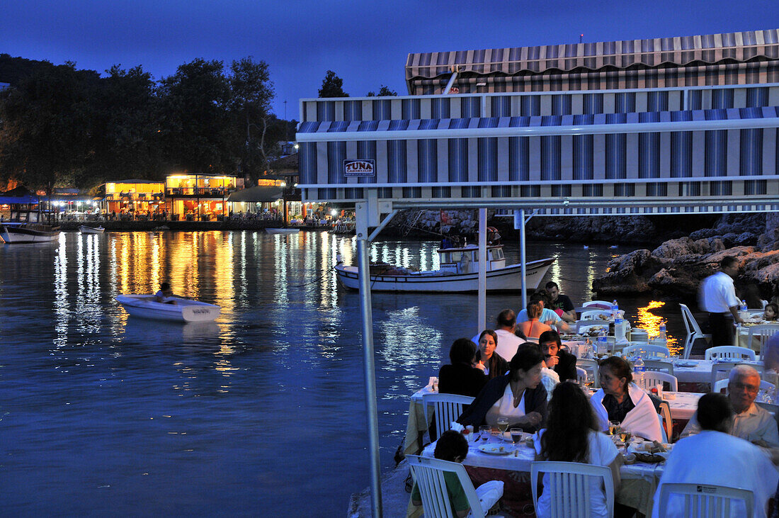 Small restaurants Narlikuyu  in bay near Kiz Kalesi, Kalikien, south coast, Anatolia, Turkey