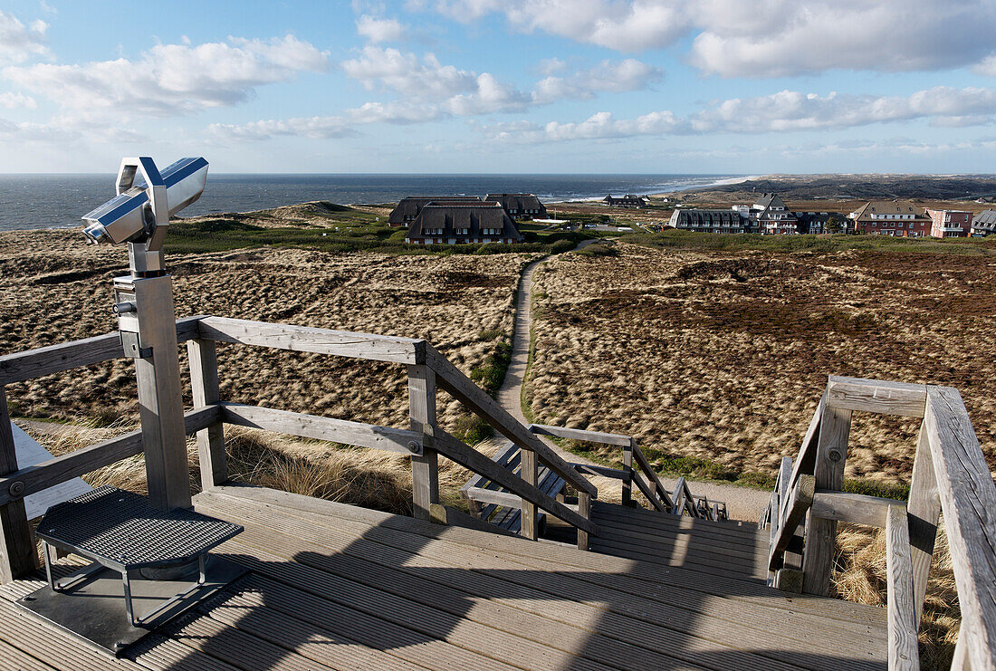 Aussichtsplattform auf der Uweduene, Naturschutzgebiet Duenenlandschaft auf dem Rotem Kliff in Kampen, Sylt, Schleswig-Holstein, Deutschland