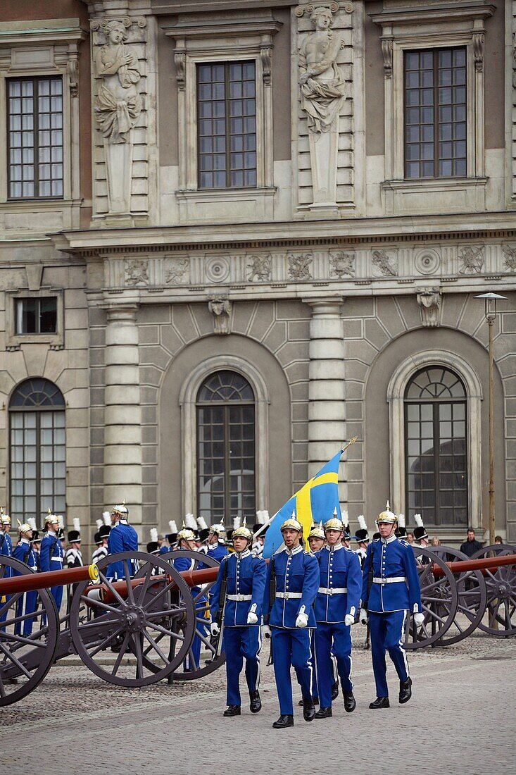 Wachwechsel vor dem Stockholmer Schloss, Schweden, Europa