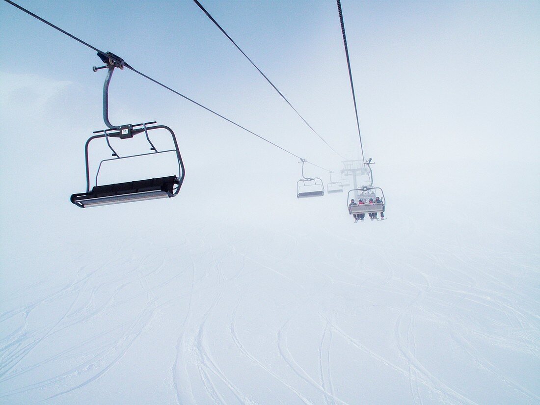 Chair lift, Cloudy, Cold, Color, Holidays, Horizontal, Ski, Ski station, Snow, Winter, L55-955879, agefotostock 