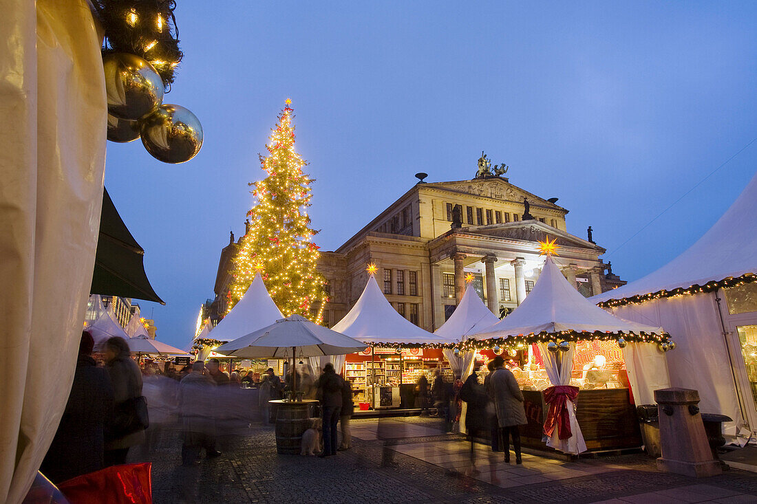 Gendarmenmarkt Christmas market and Konzerthaus in background, Berlin, Germany