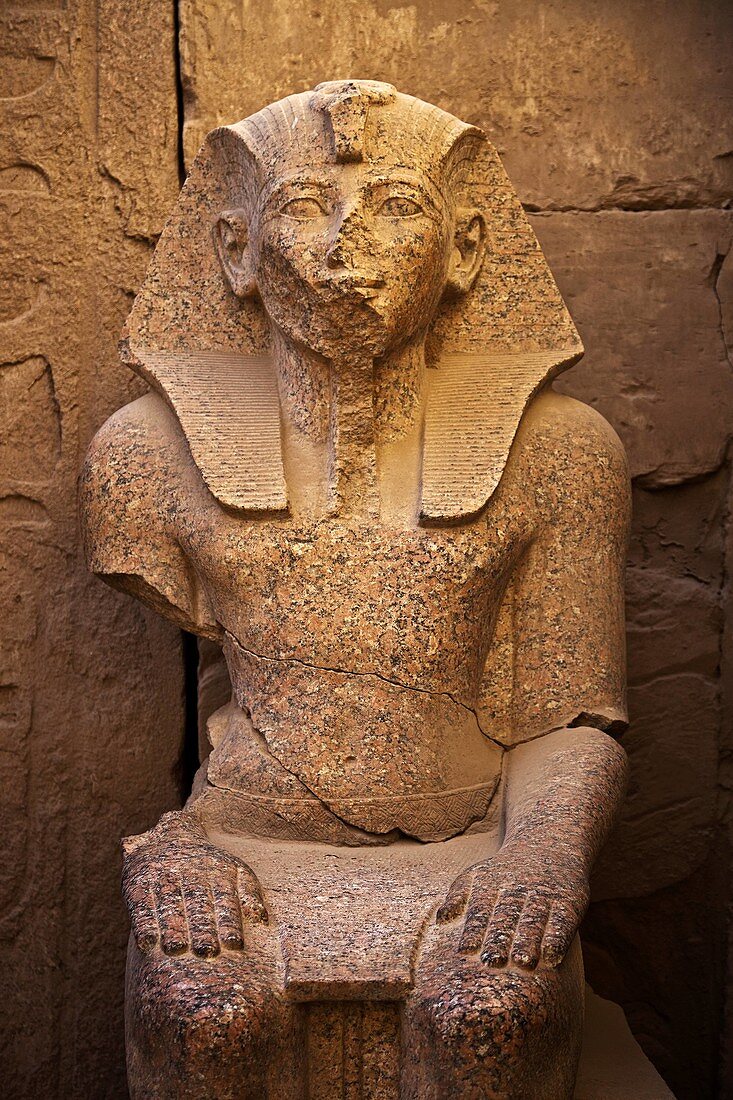 Egypt, Qina, Al Karnak, statue in the Court of Tuthmosis III, in the Great temple of Amun Karnak Temple