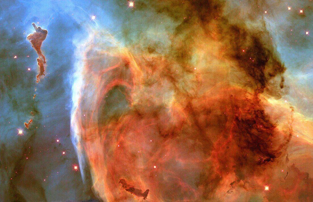 Previously unseen details of a mysterious, complex structure within the Carina Nebula NGC 3372 are revealed by this image obtained by NASA´s Hubble Space Telescope  The picture is a montage assembled from four different April 1999 telescope pointings with