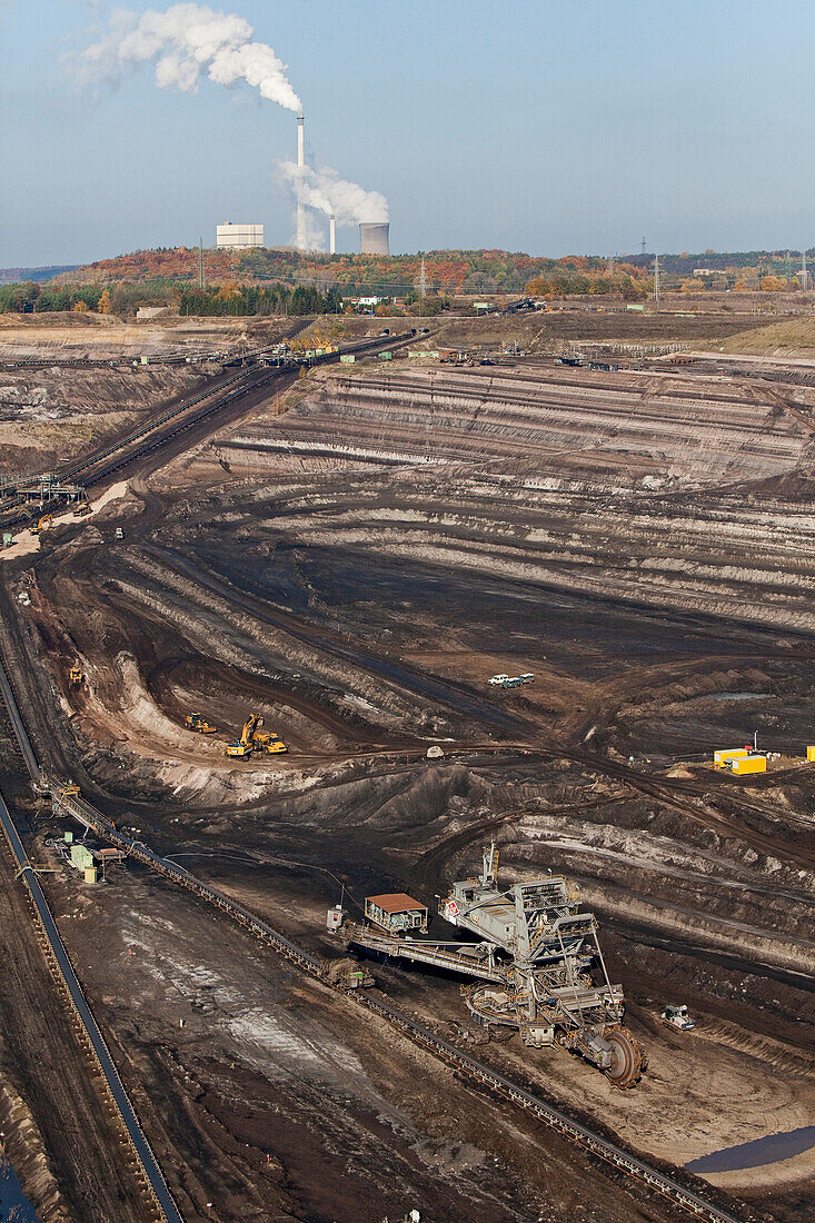 Aerial view of a bucket-wheel excavator with conveyor belt in for open-pit lignite mining, brown coal, Schöningen, Lower Saxony, Germany