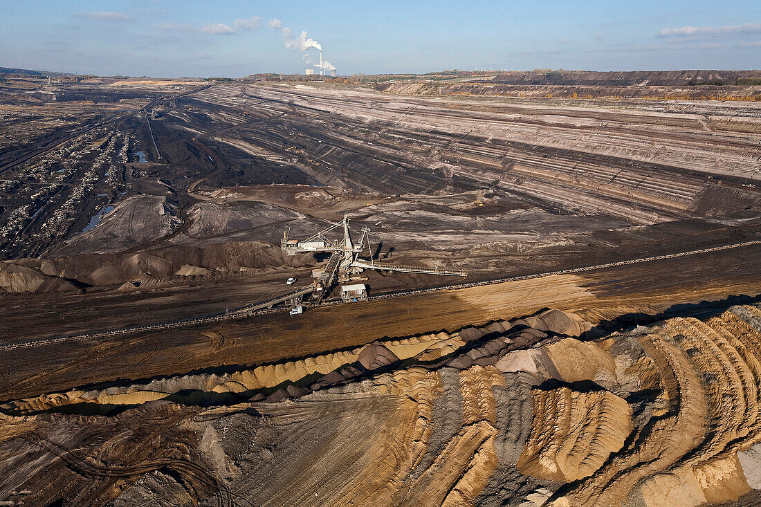 Brown coal opencast mining, Buschhaus power station in background, Schoningen, Lower Saxony, Germany
