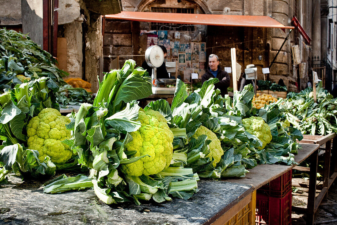Gemüsestand, Markt, Mercato di Ballarò, Palermo, Sizilien, Italien, Europa