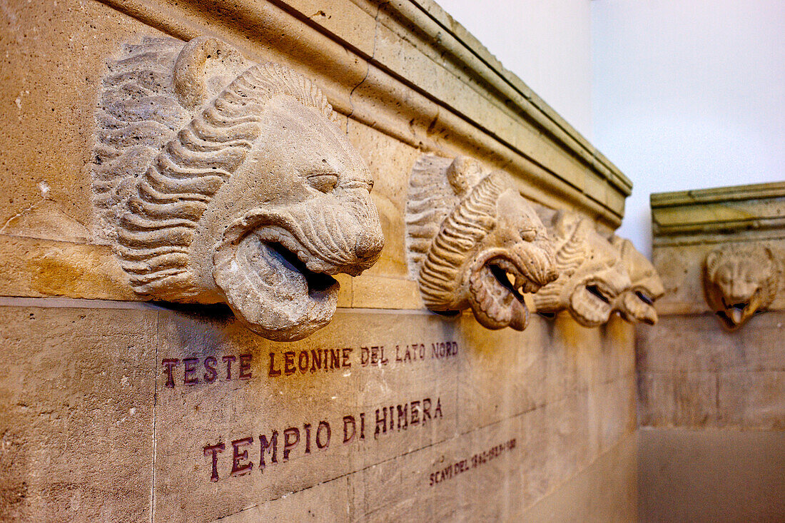 Löwenköpfe aus Himera, Archäologisches Museum, Palermo, Sizilien, Italien, Europa